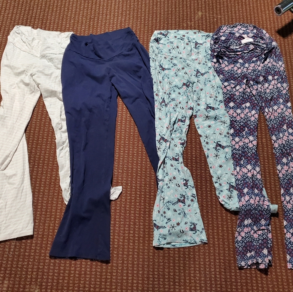 Maternity lounge pants bundle